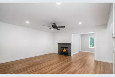  3532 Woodland Way, Carlsbad, CA 92008 - Photo 11