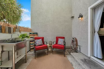  2418 Caminito Zocalo, San Diego, CA 92107 - Photo 21