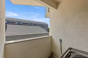 687 S Coast Hwy 101, Encinitas, CA 92024 - Photo 7