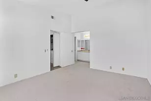 4240 Porte De Merano, San Diego, CA 92122 - Photo 9