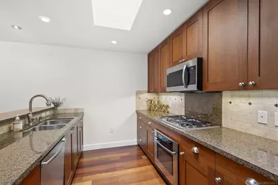  700 W E Street #510, San Diego, CA 92101 - Photo 11