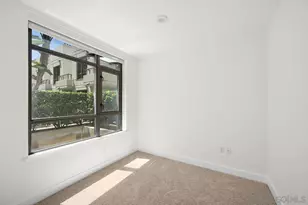 700 W E St, San Diego, CA 92101 - Photo 17