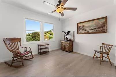  9856 W Lilac Road, Escondido, CA 92026 - Photo 15