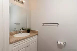 3286 Caminito Eastbluff, La Jolla, CA 92037 - Photo 17