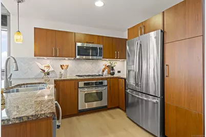  800 The Mark #710, San Diego, CA 92101 - Photo 3