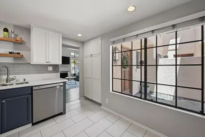  12305 Caminito Mira Del Mar, San Diego, CA 92130 - Photo 11