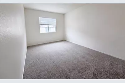  1438 Trouville #4, Chula Vista, CA 91913 - Photo 7