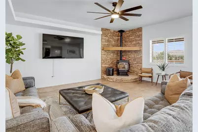  9255 Del Monte Avenue, Yucca Valley, CA 92284 - Photo 5