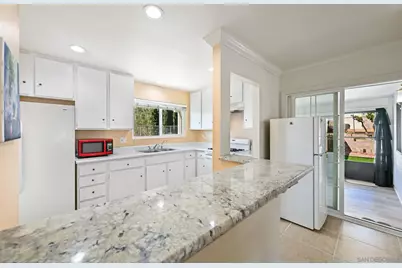  4517 Quailridge Dr, Oceanside, CA 92056 - Photo 9