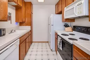 5655 Riley St, San Diego, CA 92110 - Photo 9
