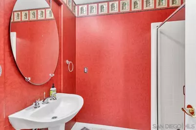  807 Calle Lagasca, Chula Vista, CA 91910 - Photo 33