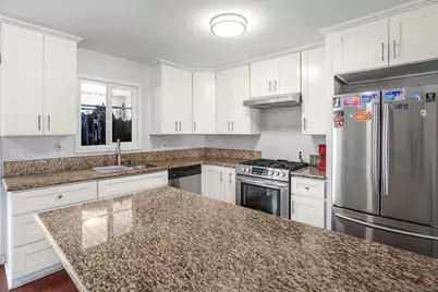  152 E Oxford Street, Chula Vista, CA 91911 - Photo 7