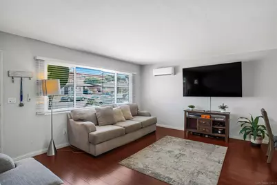  152 E Oxford Street, Chula Vista, CA 91911 - Photo 3