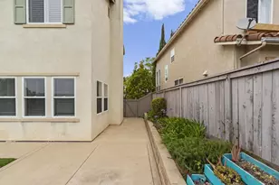 6021 Paseo Carreta, Carlsbad, CA 92009 - Photo 19