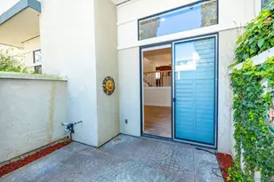 7911 Caminito Del Cid, La Jolla, CA 92037 - Photo 31