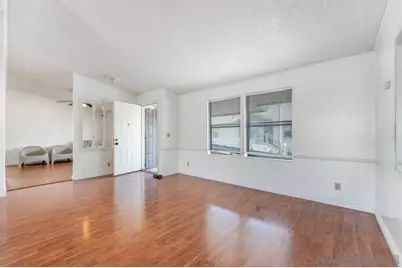  211 N Citrus Avenue #50, Escondido, CA 92027 - Photo 3