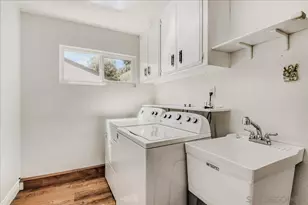 2552 Arnott St, San Diego, CA 92110 - Photo 29