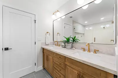  3578 Gaylord Ct, San Diego, CA 92117 - Photo 21