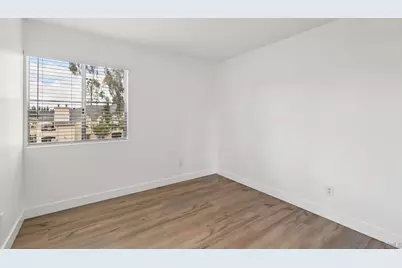  2077 Lakeridge Circle #104, Chula Vista, CA 91913 - Photo 25