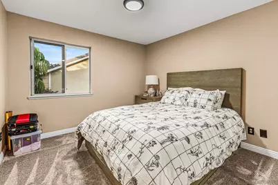  4745 Marblehead Bay Dr, Oceanside, CA 92057 - Photo 15