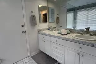 5537 Bellevue Ave, La Jolla, CA 92037 - Photo 25