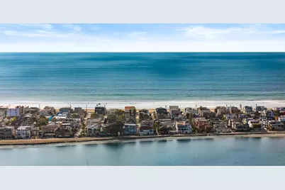  701 W Sunset Ct, San Diego, CA 92109 - Photo 5