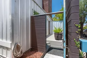 1007 Robinson Ave, San Diego, CA 92103 - Photo 3