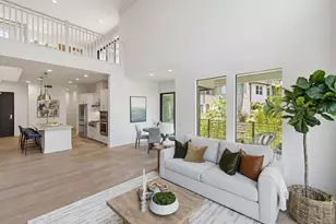 8442 Distinctive Dr, San Diego, CA 92108 - Photo 11