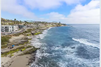  404 Bonair St, La Jolla, CA 92037 - Photo 29