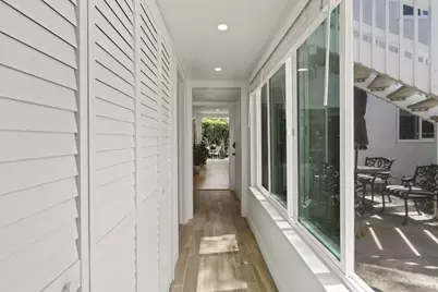  404 Bonair St, La Jolla, CA 92037 - Photo 23
