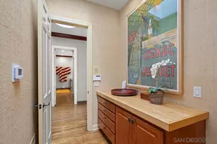 7612 Hillside Dr, La Jolla, CA 92037 - Photo 19