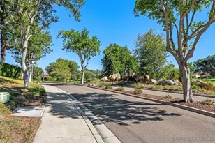 12827 Via Moura, San Diego, CA 92128 - Photo 27
