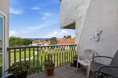  908 Caminito Madrigal #Unit H, Carlsbad, CA 92011 - Photo 13