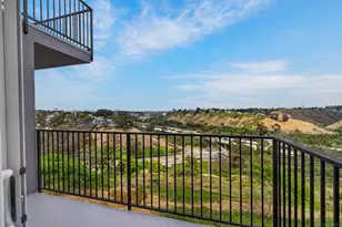 7901 Avenida Kirjah, La Jolla, CA 92037 - Photo 23