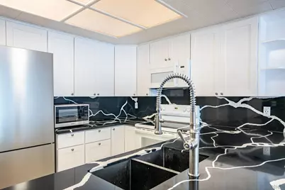  4012 Nobel Dr 102, San Diego, CA 92122 - Photo 9