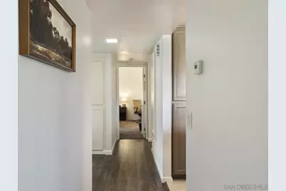  355 N Melrose Dr #E, Vista, CA 92083 - Photo 15