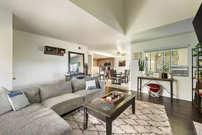  355 N Melrose Dr #E, Vista, CA 92083 - Photo 5