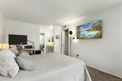  355 N Melrose Drive #E, Vista, CA 92083 - Photo 23
