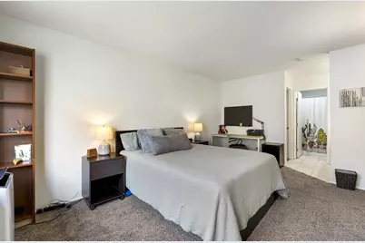  355 N Melrose Dr #E, Vista, CA 92083 - Photo 23