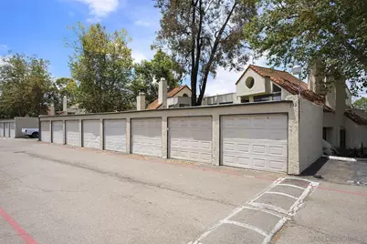 355 N Melrose Dr #E, Vista, CA 92083 - Photo 33