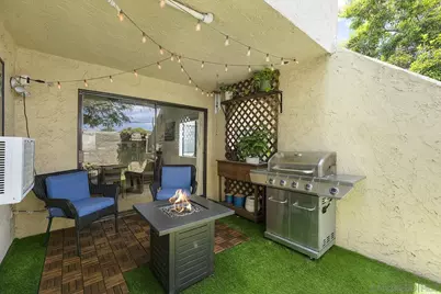  355 N Melrose Dr #E, Vista, CA 92083 - Photo 29