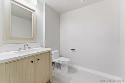 1150 J #103, San Diego, CA 92101 - Photo 11