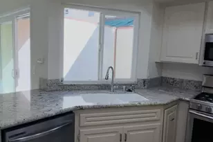 8365 Broadway, Lemon Grove, CA 91945 - Photo 9