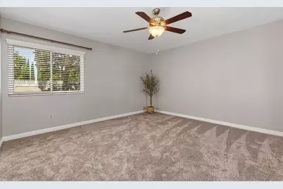  705 Sunningdale, Oceanside, CA 92057 - Photo 15