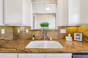 10878 Sabre Hill Dr, San Diego, CA 92128 - Photo 13