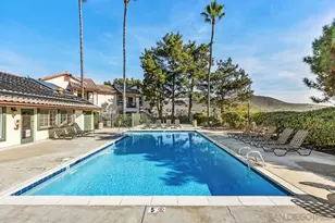 10878 Sabre Hill Dr, San Diego, CA 92128 - Photo 37