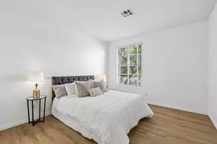 10878 Sabre Hill Dr, San Diego, CA 92128 - Photo 21