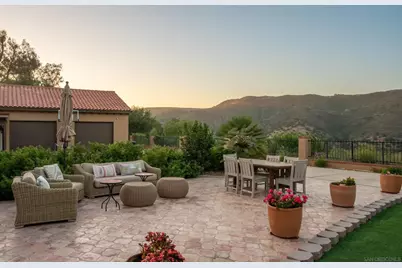  24922 Terreno Drive, Temecula, CA 92590 - Photo 5