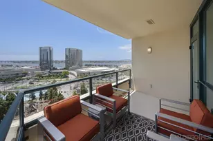555 Front St, San Diego, CA 92101 - Photo 13