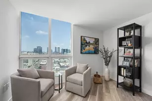 555 Front St, San Diego, CA 92101 - Photo 37